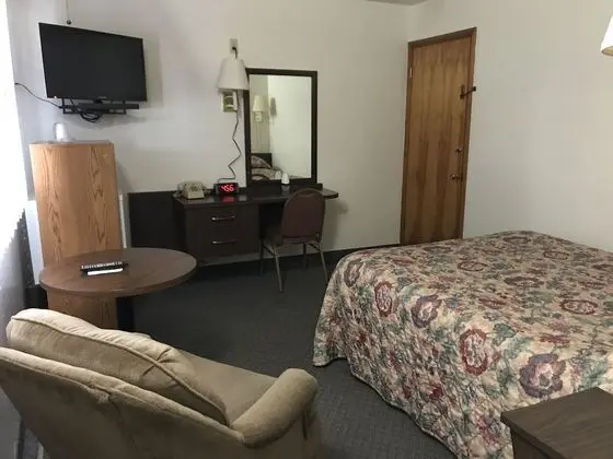 Oda, 1 Büyük (Queen) Boy Yatak, Sigara İçilmez