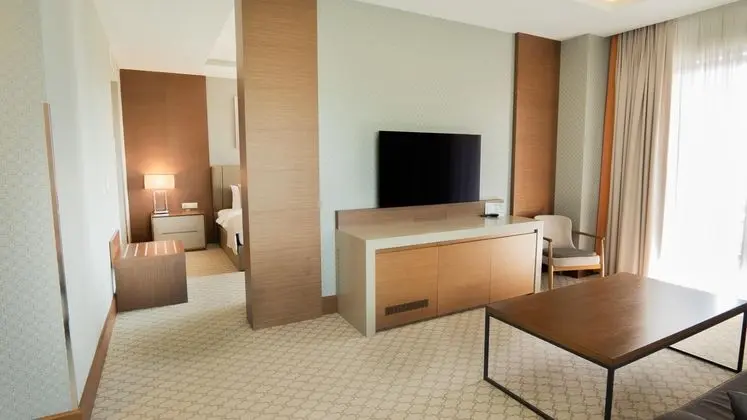 Suite,Deniz Manzaralı,Balkonlu