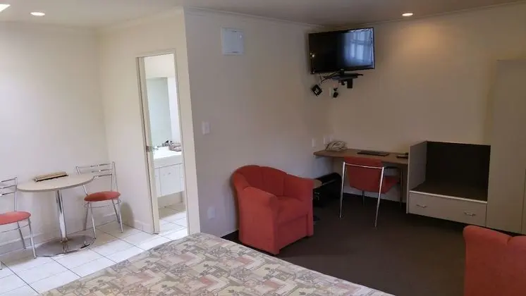 Deluxe Stüdyo, Buzdolabı ve Mikrodalga