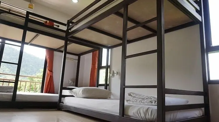 Mixed Dormitory, Shared Bathroom (4 Beds)