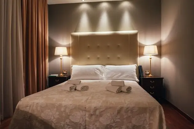 Luxury Tek Büyük Yataklı Oda