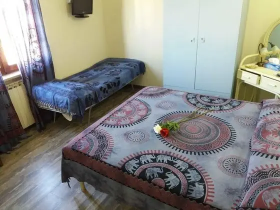 Dört Kişilik Oda, Özel Banyo (External)