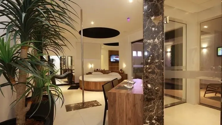 Suite Athena