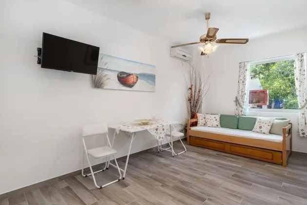 Tek Büyük Yataklı Oda (Ground floor)