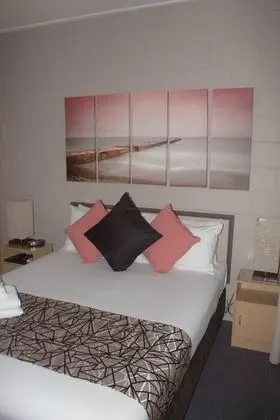 Deluxe Süit, 1 Yatak Odası, Sigara İçilmez (Deluxe Double Unit)