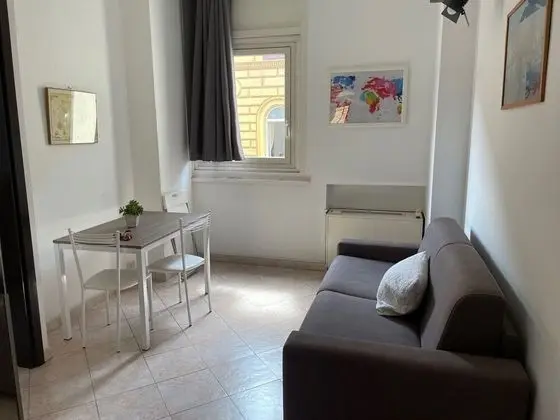 Apart Daire, 1 Yatak Odası (Via Appia Nuova 37)