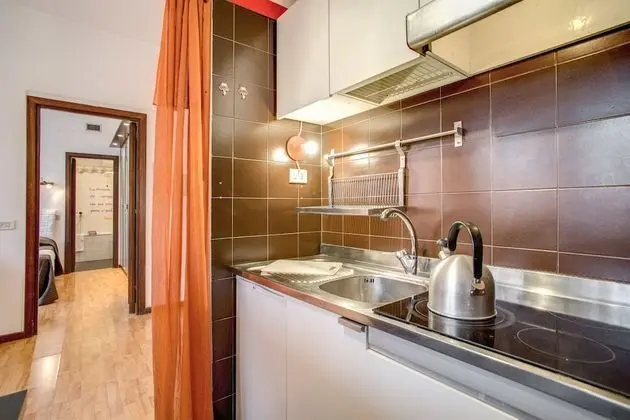 Apart Daire, 1 Yatak Odası (Via Appia Nuova 37)