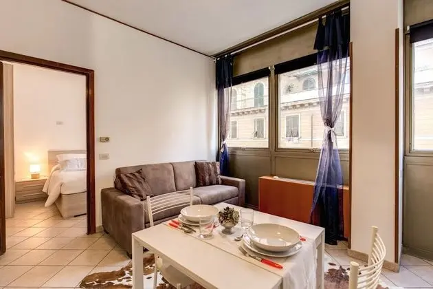 Apart Daire, 1 Yatak Odası (Via Appia Nuova 37)