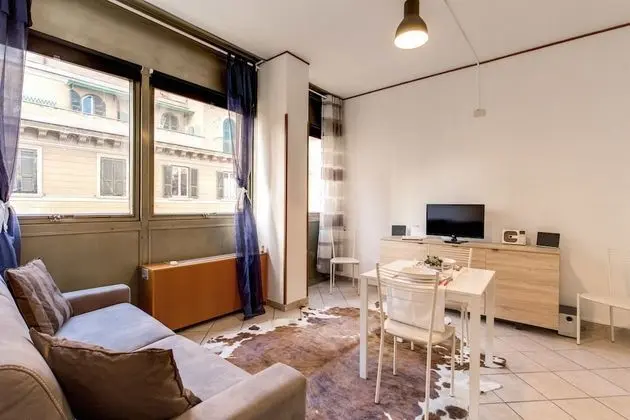 Apart Daire, 1 Yatak Odası (Via Appia Nuova 37)