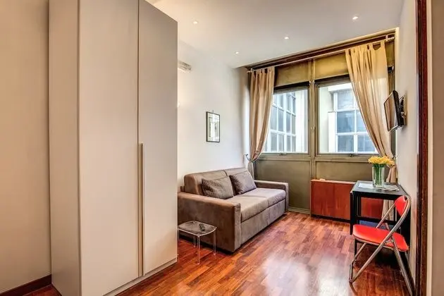 Apart Daire, 1 Yatak Odası (Via Appia Nuova 37)