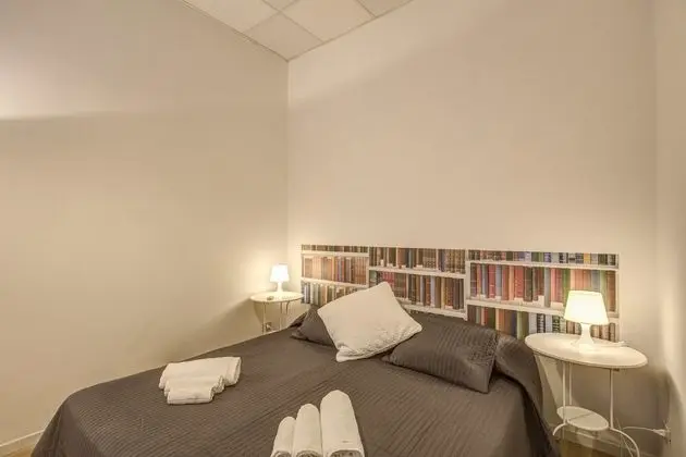 Apart Daire, 1 Yatak Odası (Via Gallia 214)