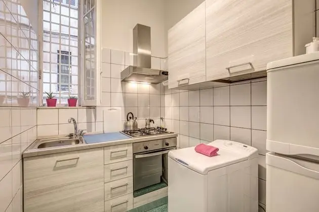 Apart Daire, 1 Yatak Odası (Via Gallia 214)