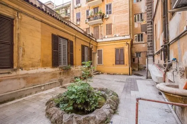 Apart Daire, 1 Yatak Odası (Via Gallia 214)