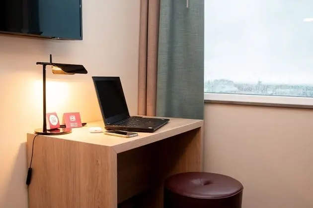 Stylish Twin Room