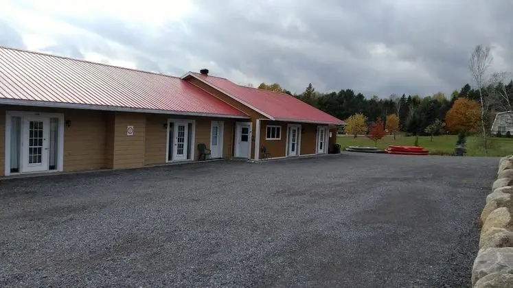 Classic Tek Büyük Yataklı Oda