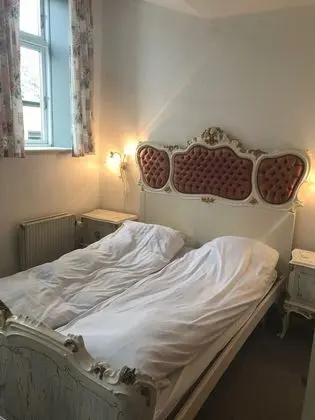 Tek Büyük Yataklı Oda, 1 Büyük (Queen) Boy Yatak, Engellilere Uygun