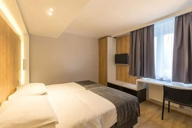 Standard Tek Büyük veya İki Ayrı Yataklı Oda