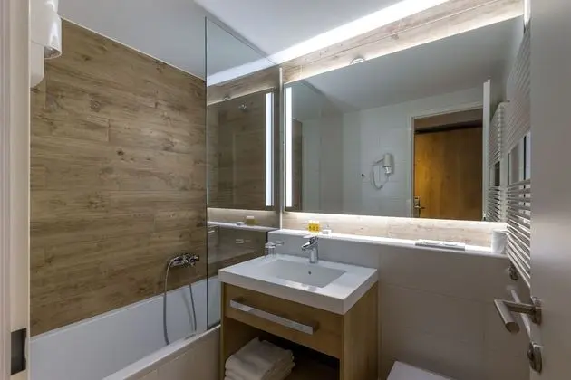 Standard Tek Büyük veya İki Ayrı Yataklı Oda