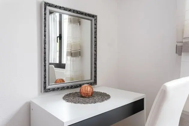 Apart Daire, 1 Yatak Odası, Teras, Havuz Kenarı