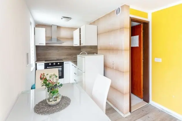 Apart Daire, 1 Yatak Odası, Teras, Havuz Kenarı