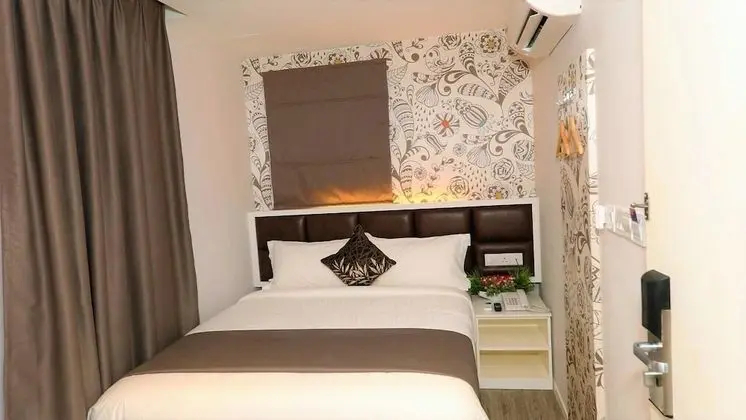 Superior Oda, Şehir Manzaralı
