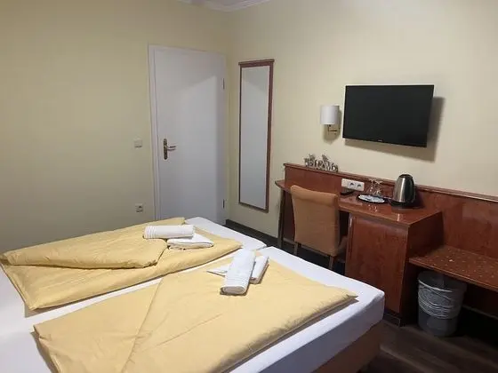 Comfort Tek Büyük Yataklı Oda