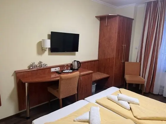 Comfort Tek Büyük Yataklı Oda