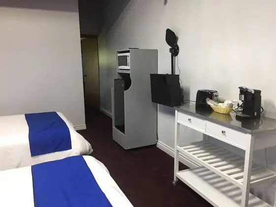 Basic Üç Kişilik Oda