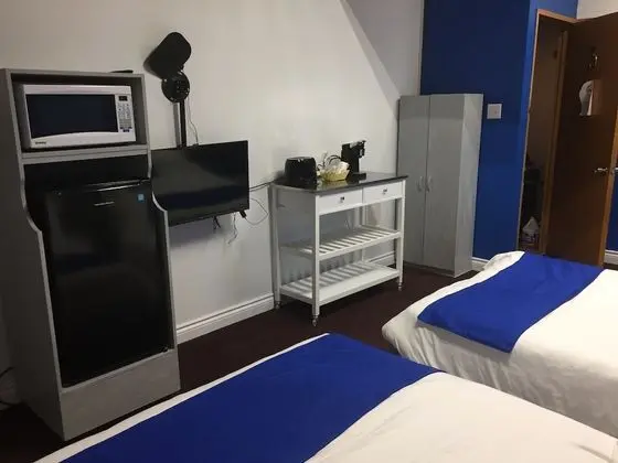 Basic Üç Kişilik Oda