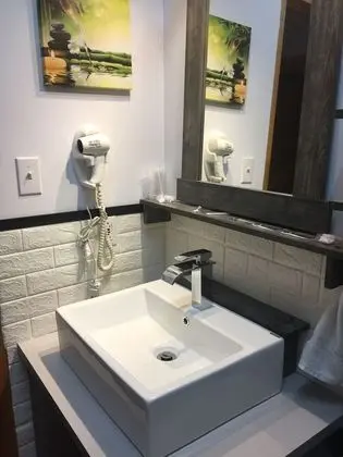 Basic Üç Kişilik Oda