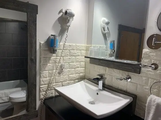Standard Oda, 2 Çift Kişilik Yatak, Engellilere Uygun, Sigara İçilmez
