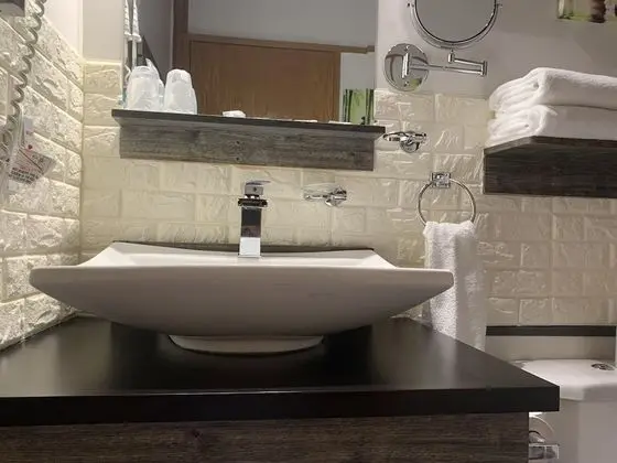 Standard Oda, 2 Çift Kişilik Yatak, Engellilere Uygun, Sigara İçilmez