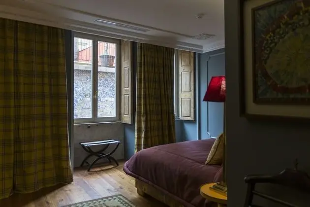 Süit, 1 Çift Kişilik Yatak, Köşe