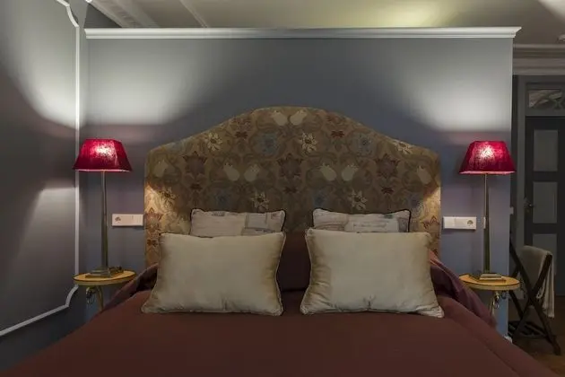 Süit, 1 Çift Kişilik Yatak, Köşe