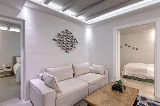 Executive Villa, 5 Bedrooms, Private Heated Pool, Sea View (M Four)