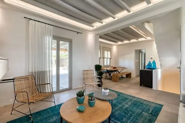 Executive Villa, 5 Bedrooms, Private Heated Pool, Sea View (M Four)