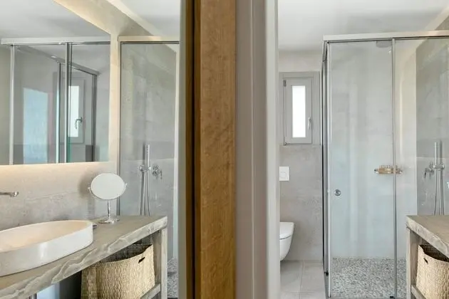 Executive Villa, 5 Bedrooms, Private Heated Pool, Sea View (M Four)