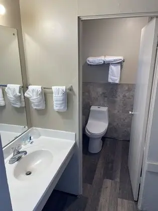 Standard Oda, 1 En Büyük (King) Boy Yatak