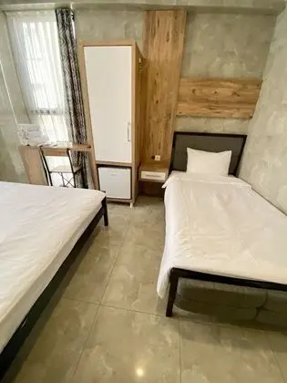 Üç Kişilik Oda, Birden Çok Yatak