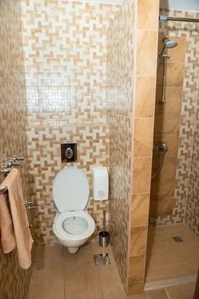 Tek Büyük veya İki Ayrı Yataklı Oda, Balkon