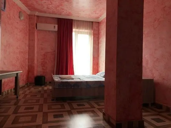 Tek Büyük Yataklı Oda, Dağ Manzaralı