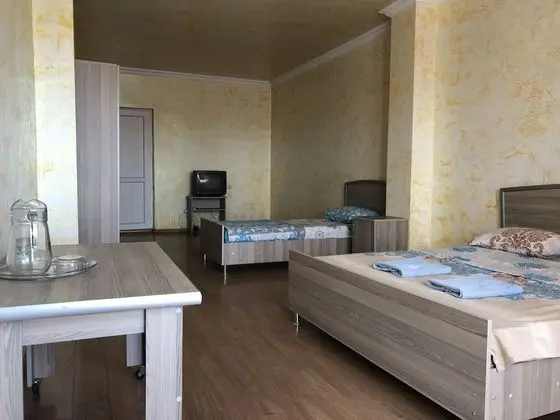 Üç Kişilik Oda