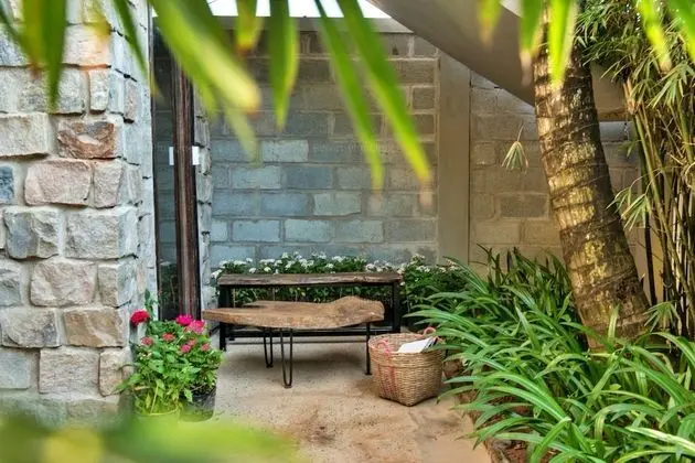Oda, Bahçe Manzaralı