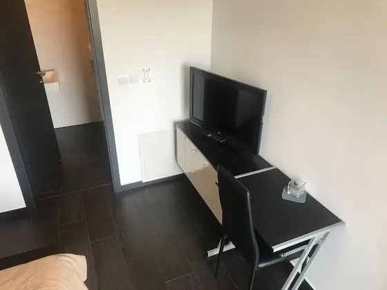 Standard Tek Büyük Yataklı Oda (D1)