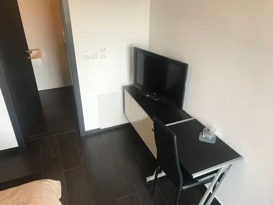 Standard Tek Büyük Yataklı Oda (D2)