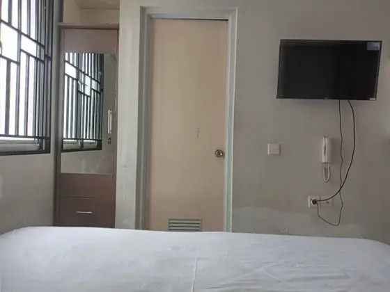 Standard Tek Büyük Yataklı Oda