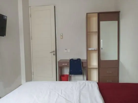 Standard Tek Büyük Yataklı Oda