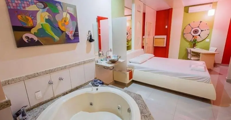 Tek Büyük Yataklı Oda (Luxo)