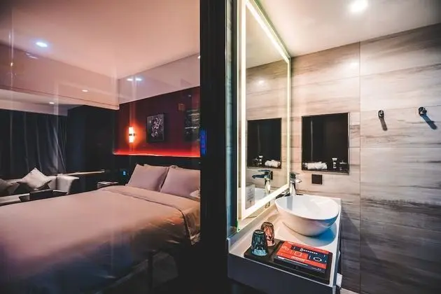 Comfort Büyük Yataklı Tek Kişilik Oda