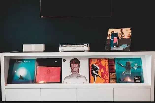 Comfort Büyük Yataklı Tek Kişilik Oda